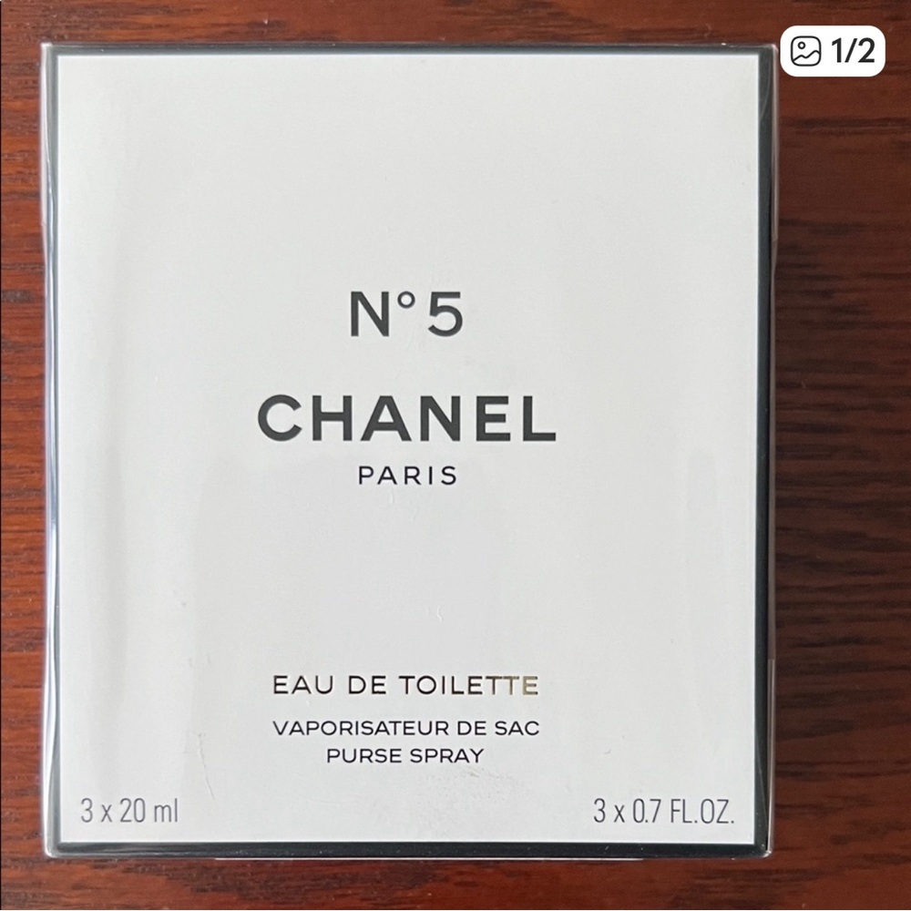 Purse set of travel sprays of Chanel No. 5